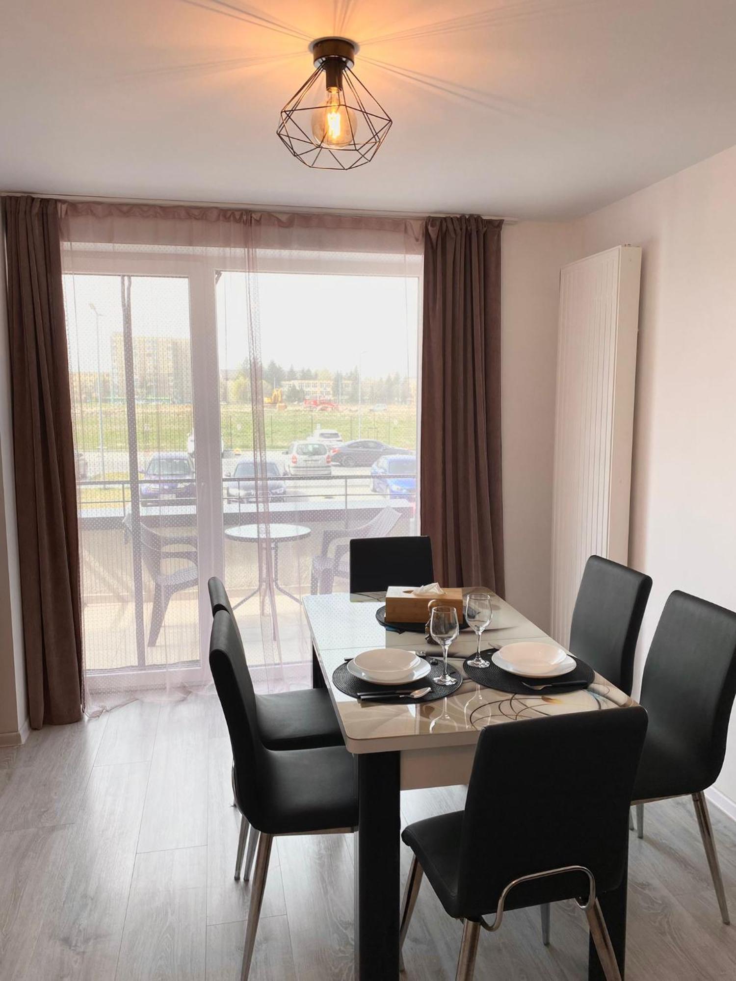 Jad - Luxury 3 Rooms & 2 Rooms Apartments In Kasper, Near Coresi Mall 브라쇼브 외부 사진