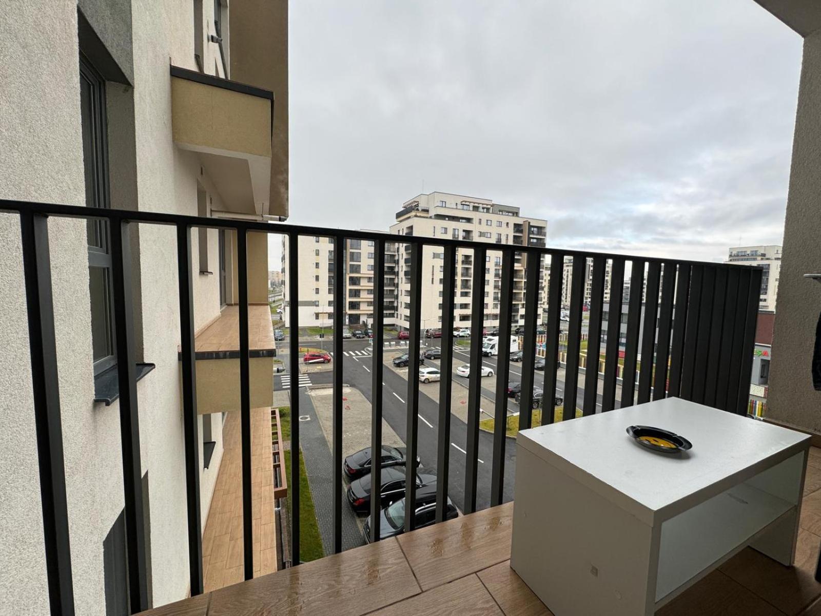 Jad - Luxury 3 Rooms & 2 Rooms Apartments In Kasper, Near Coresi Mall 브라쇼브 외부 사진